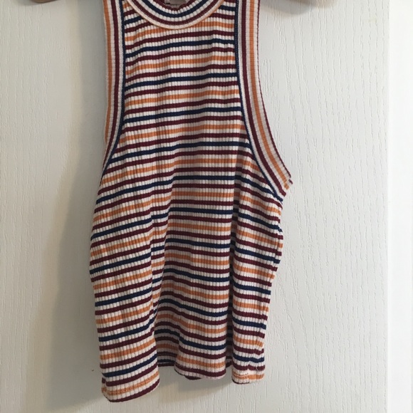 A size XS striped crop top from Garage - Picture 2 of 5